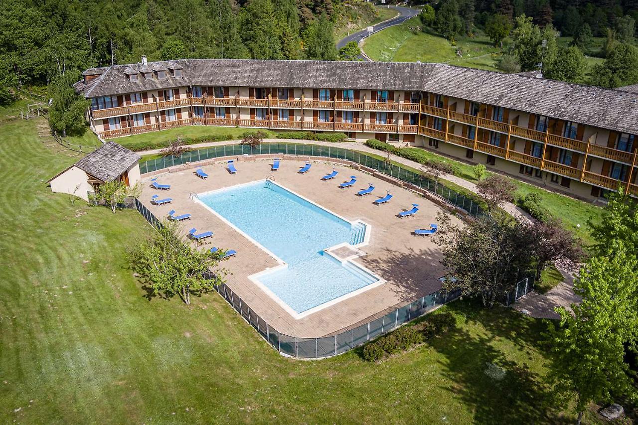 Les Hameaux De Lozere Sure Hotel Collection By Best Western Fournels Ngoại thất bức ảnh